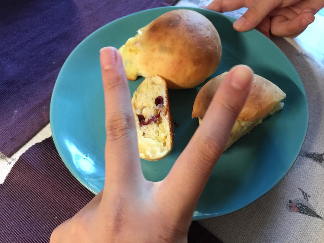 椰蓉奶酥小餐包