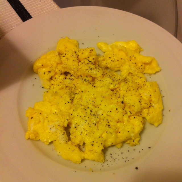 美式炒蛋 scrambled eggs