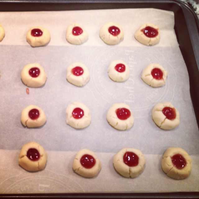 覆盆子果酱饼干 - Raspberry jam biscuits