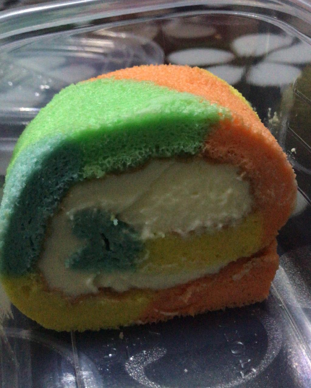 彩虹蛋糕卷