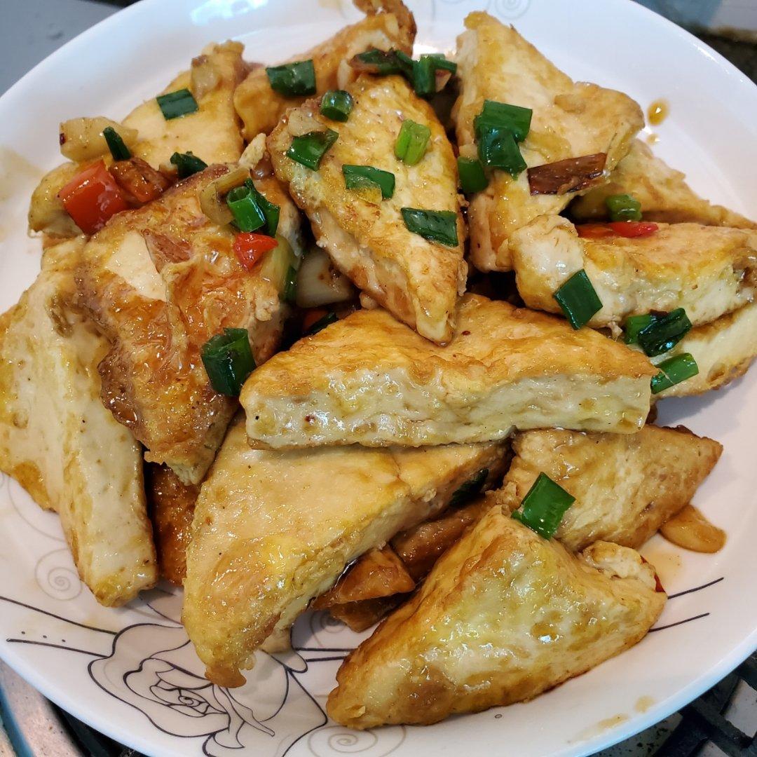 焖煎豆腐