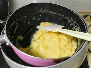 奶黄馅儿 咖啡冰皮月饼的做法 步骤8