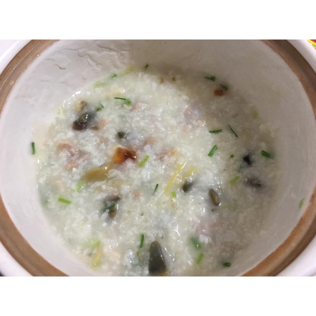皮蛋瘦肉粥
