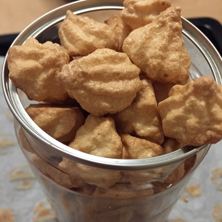 蛋白糖（烤箱做蛋白糖）
