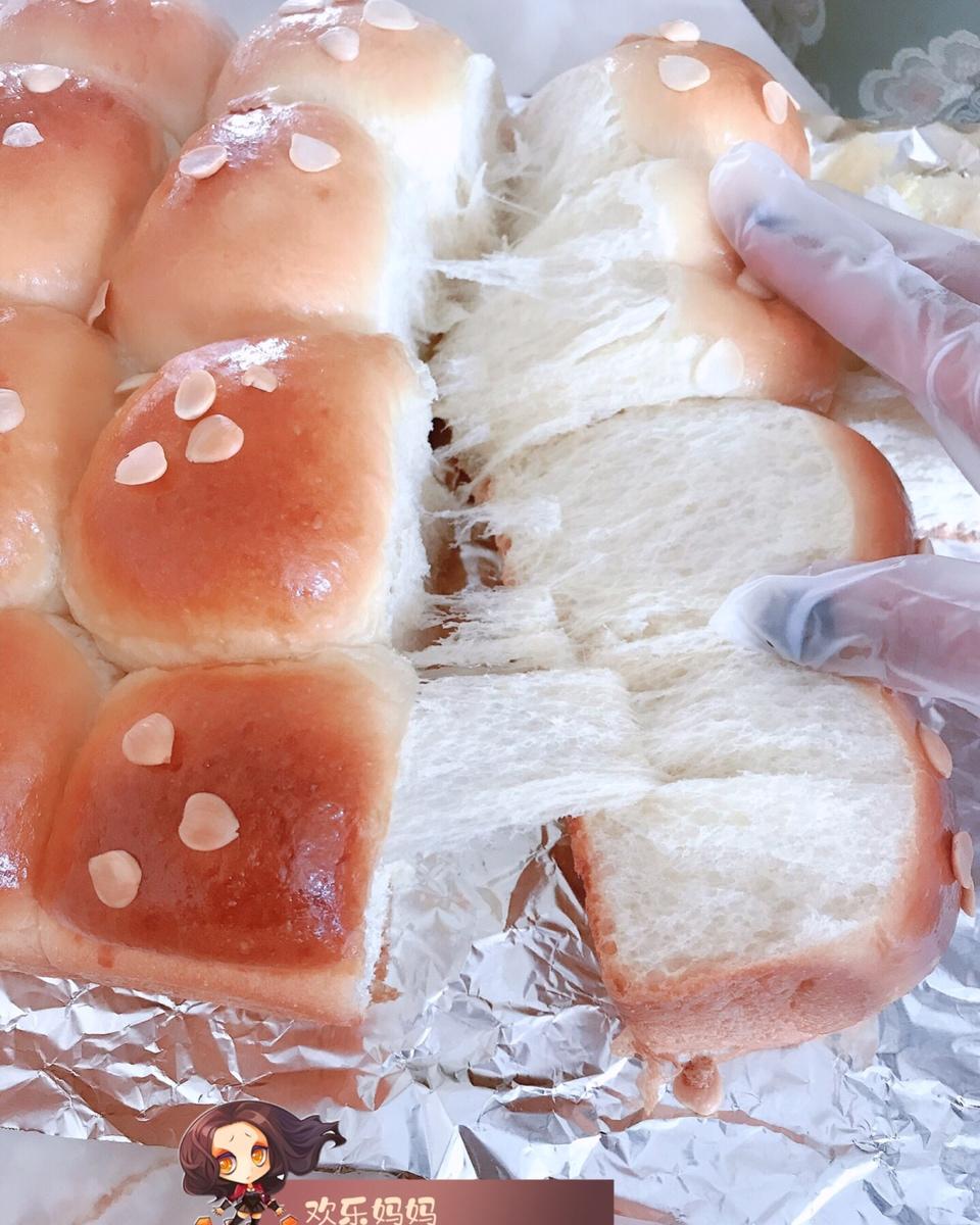 炼乳奶油餐包