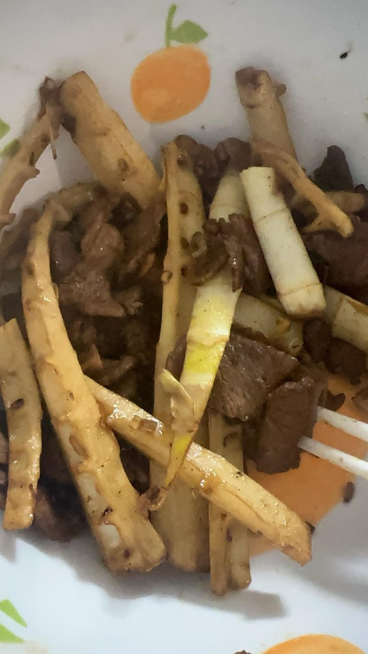 春笋炒肉（附这道菜的最佳打开方式）
