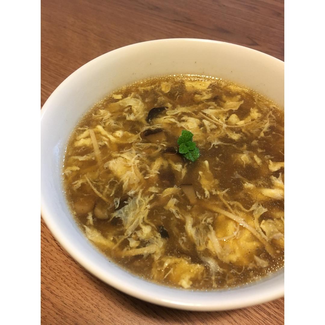 酸辣汤 Spicy & Sour Shredded Pork Soup