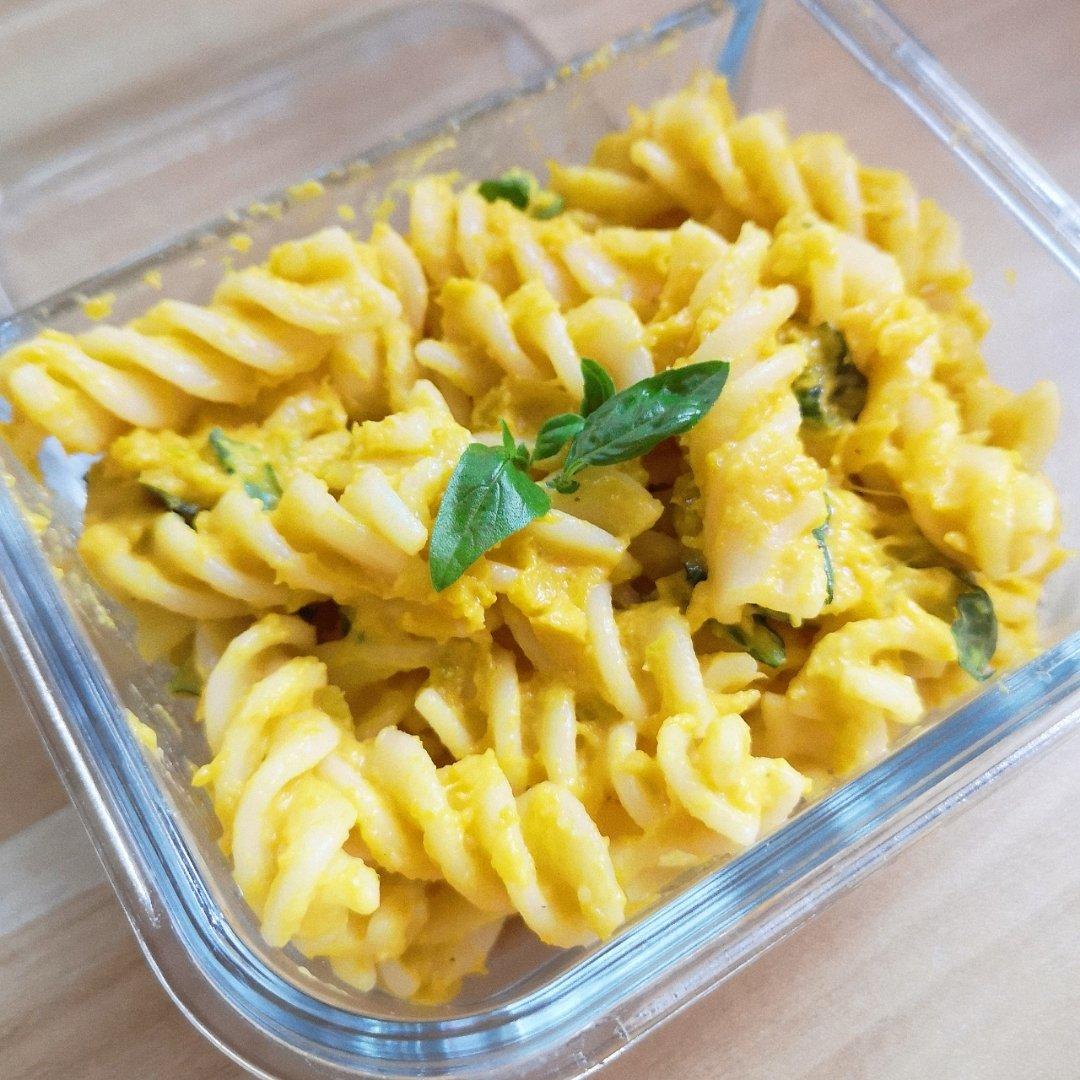 香浓南瓜罗勒意面