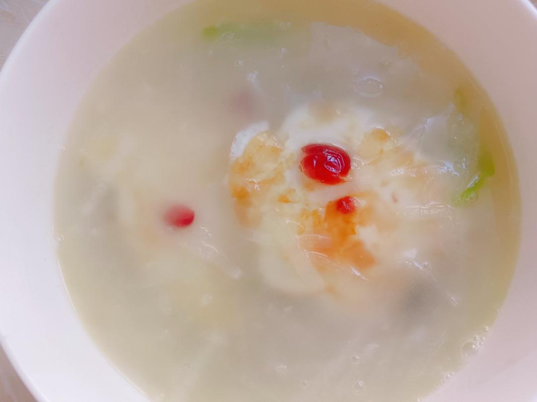 煎蛋萝卜汤