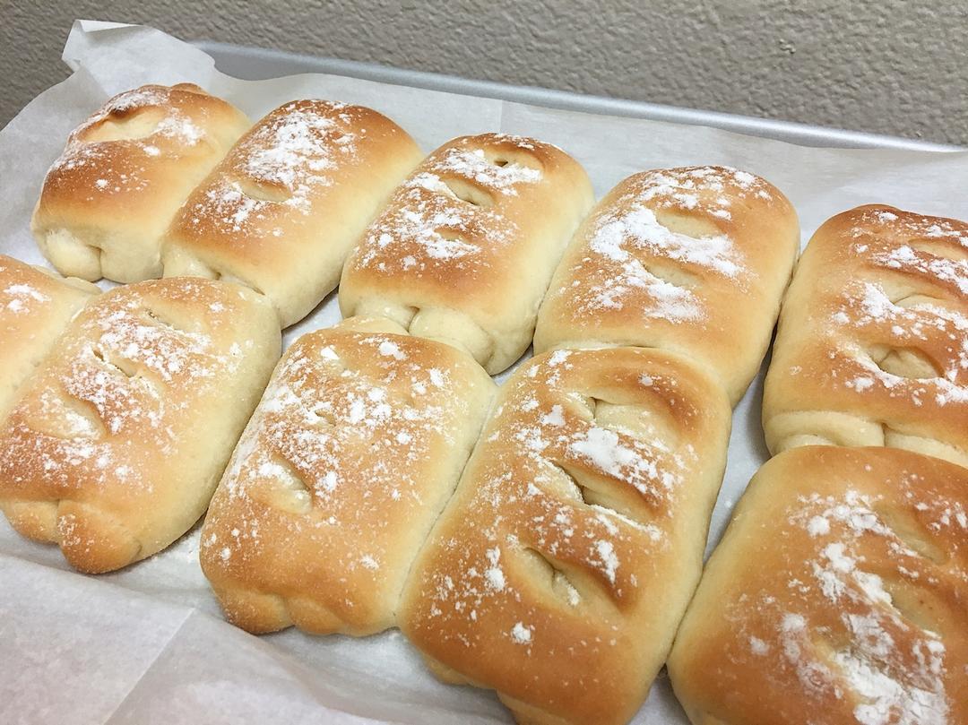 软到不知所措的牛奶卷