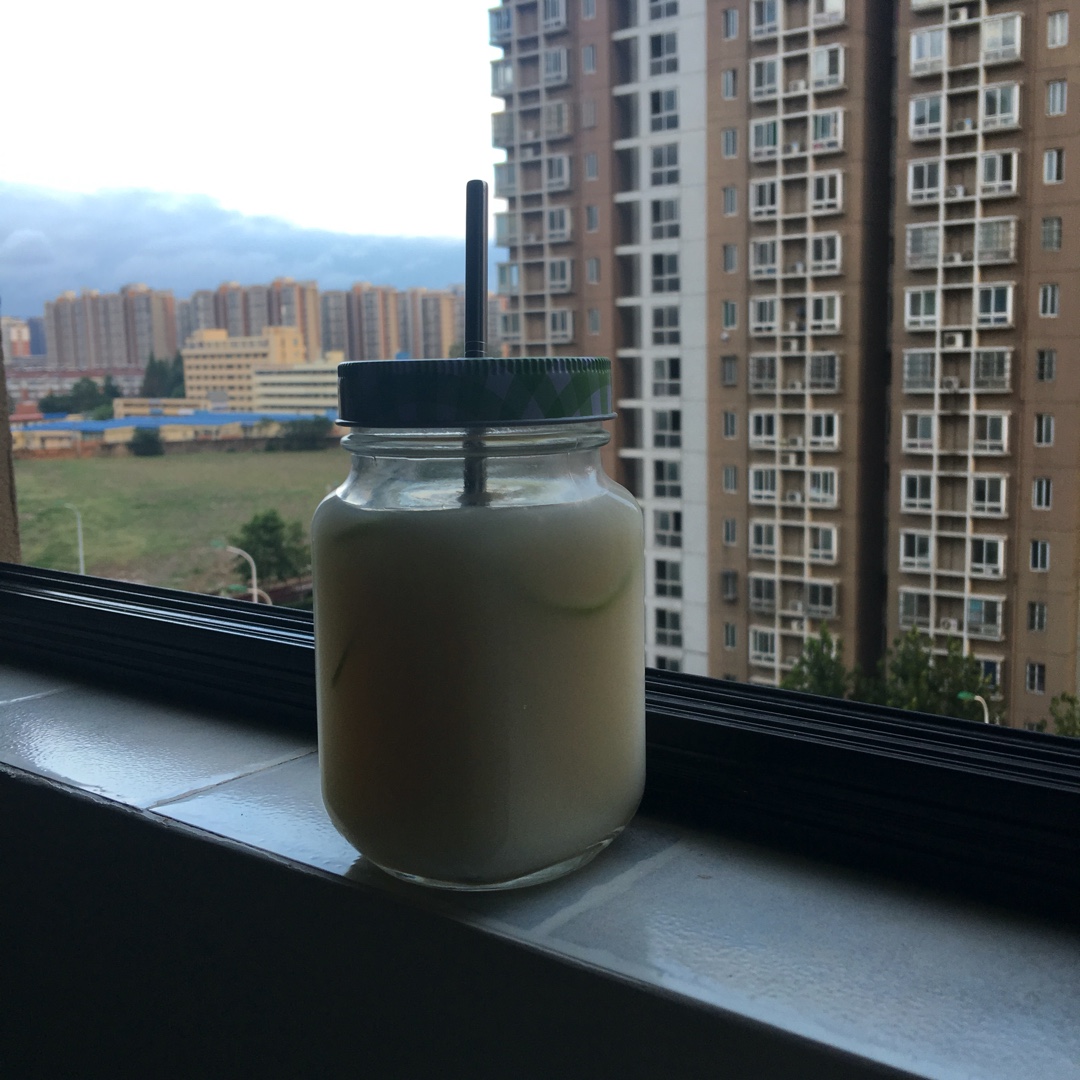 好喝到炸的柠檬养乐多 （图片详细教程）