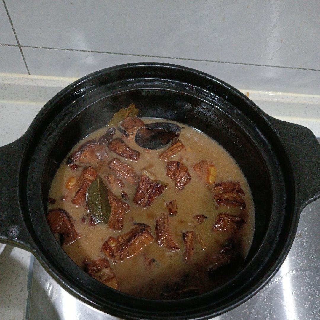 红烧肋排（排骨）