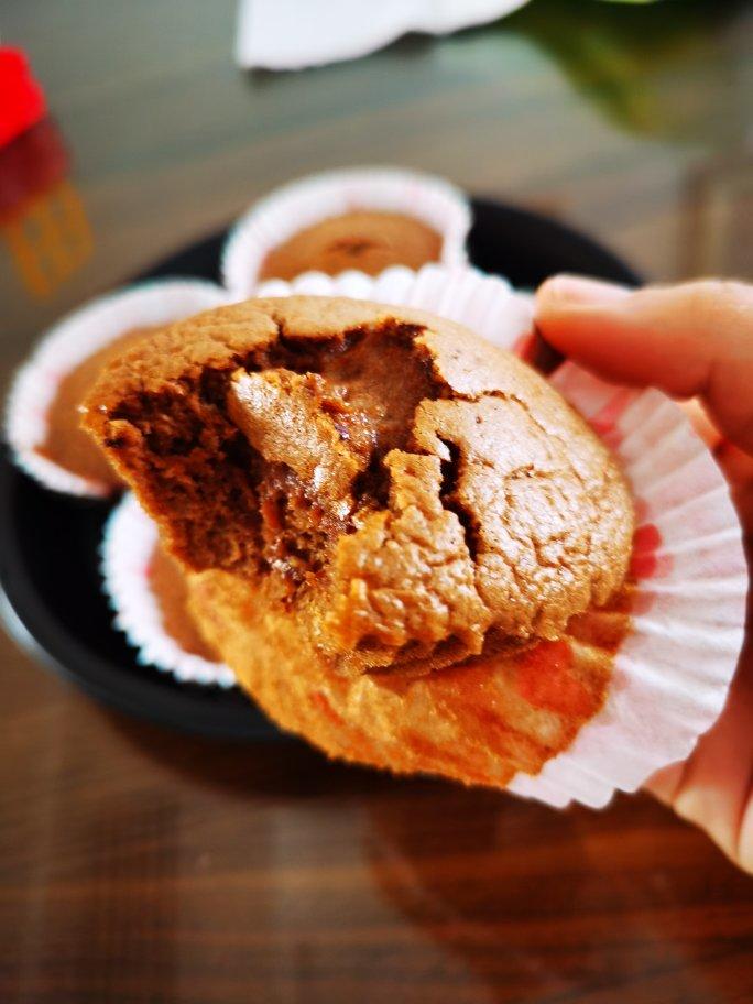 巧克力熔岩蛋糕(全图文超简单)