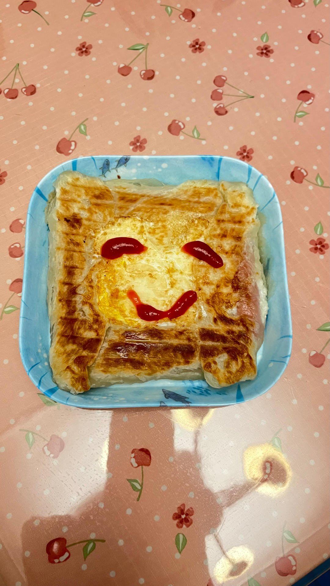 五分钟快手早餐❗午餐肉鸡蛋手抓饼