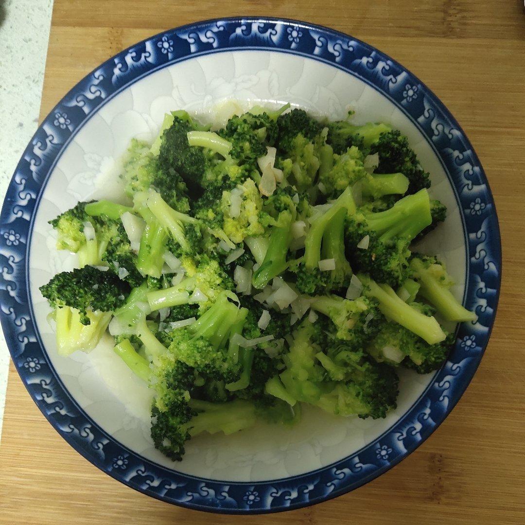 蒜蓉西兰花