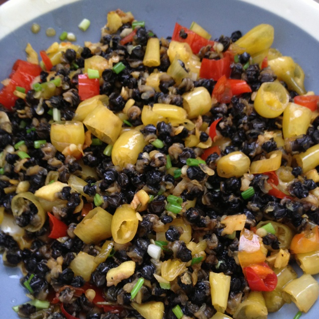 打奥特曼的小怪兽做的爆炒螺蛳肉