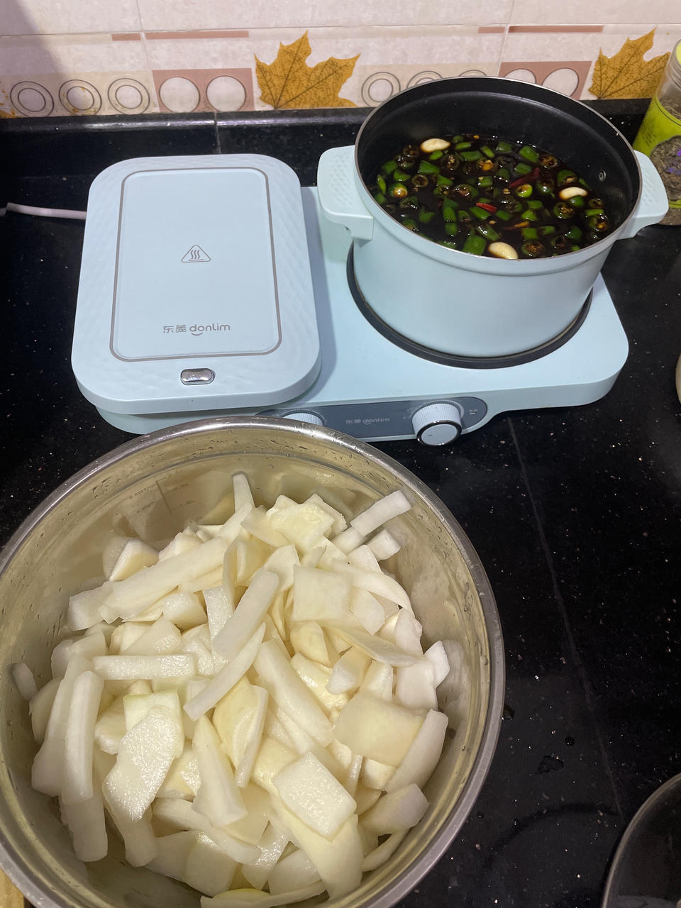 酸辣酱香萝卜皮