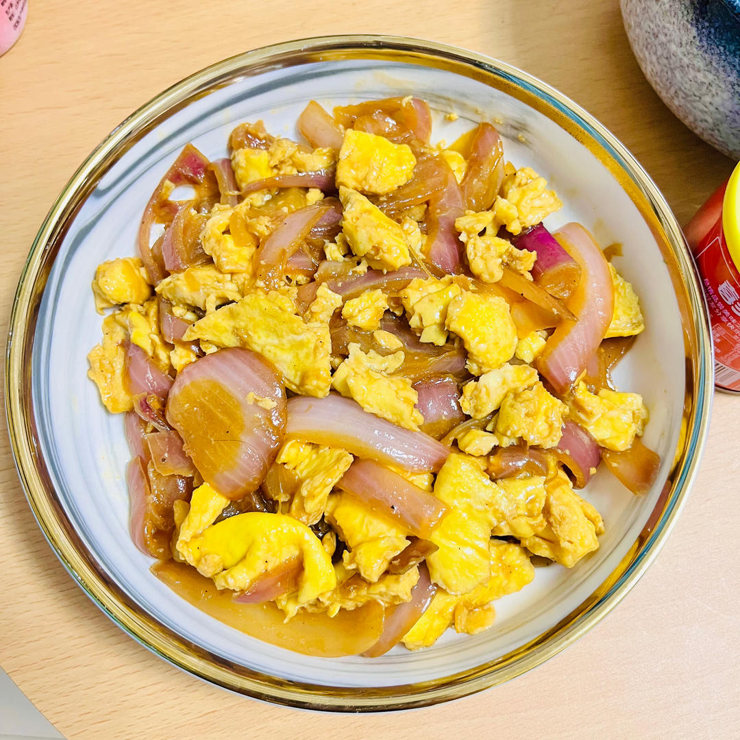 降压防癌的好食材  洋葱炒鸡蛋