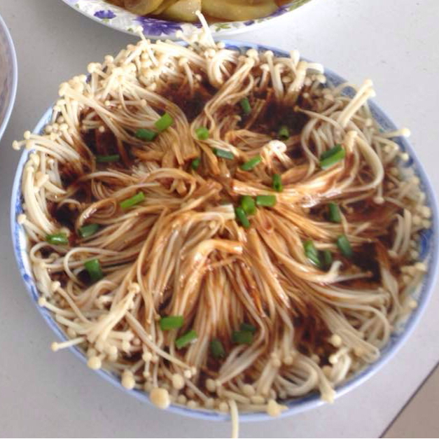 油泼金针菇