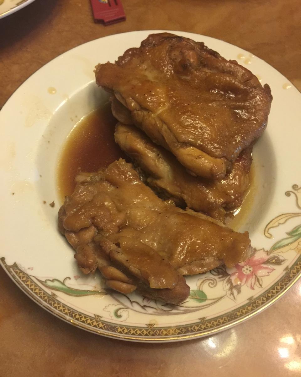 鲜嫩多汁的照烧鸡腿饭