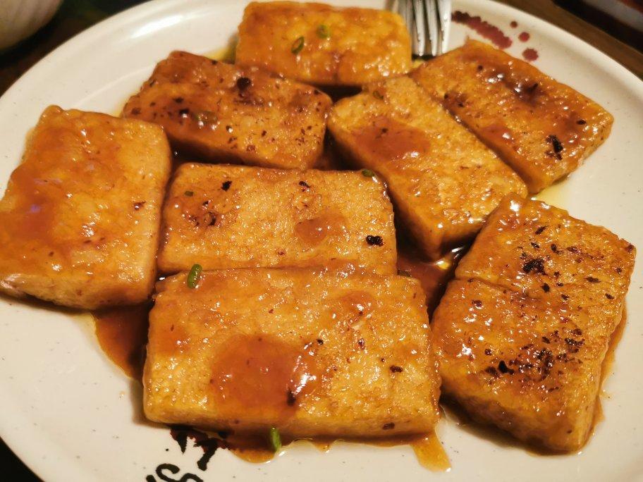 2块钱就能做出一盘巨简单又快手好吃的下饭家常菜:糖醋豆腐