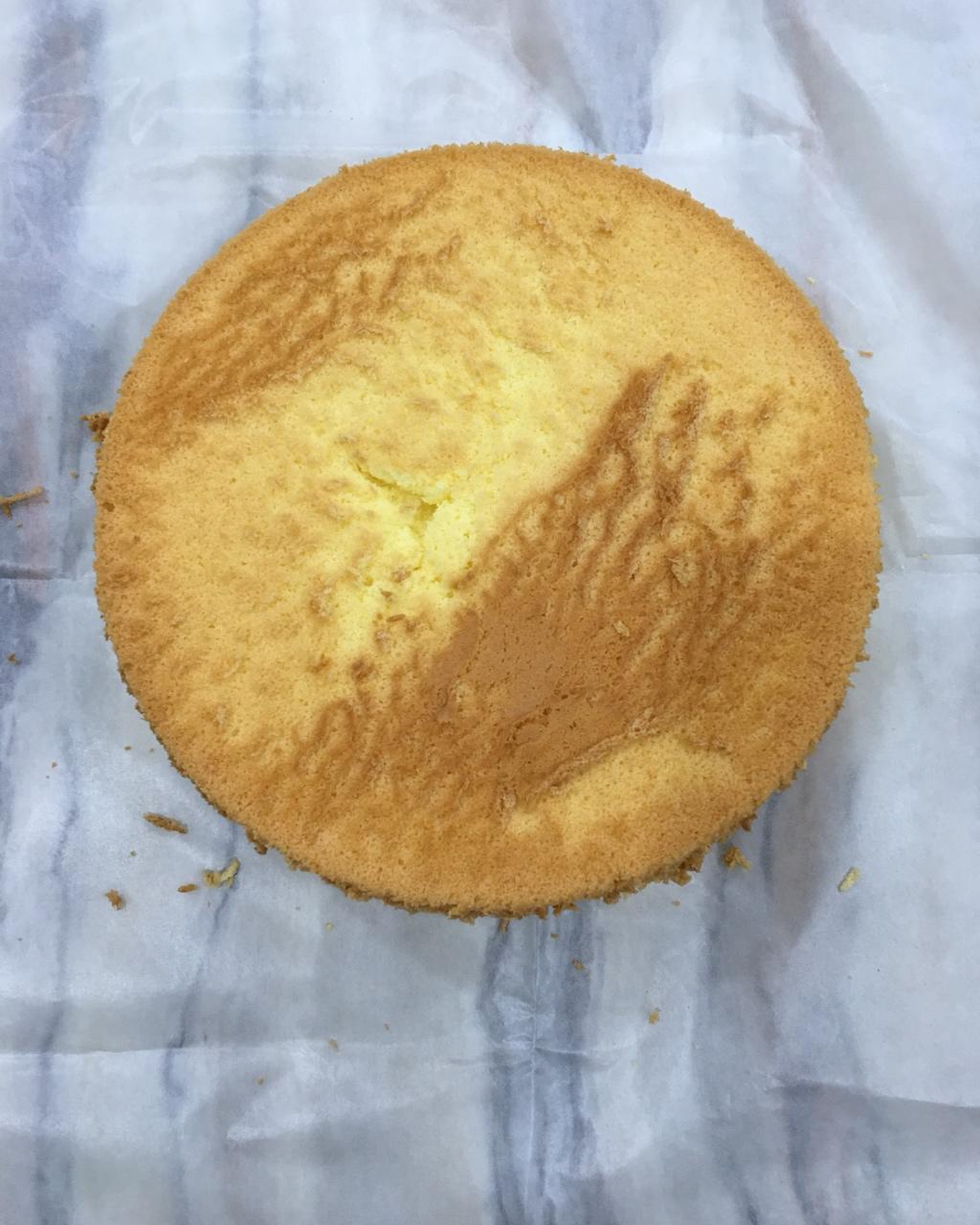 烤箱做蛋糕（戚风蛋糕的做法）