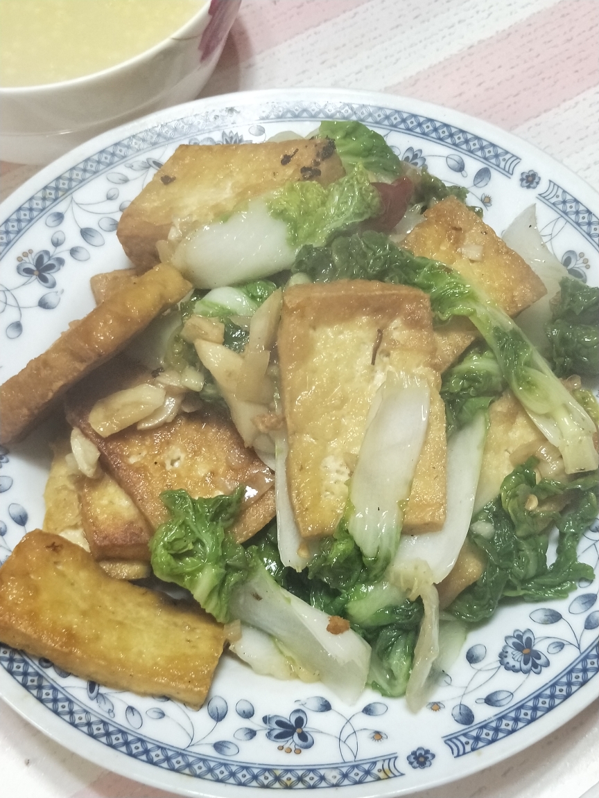 家常青菜烧豆腐的做法 步骤6