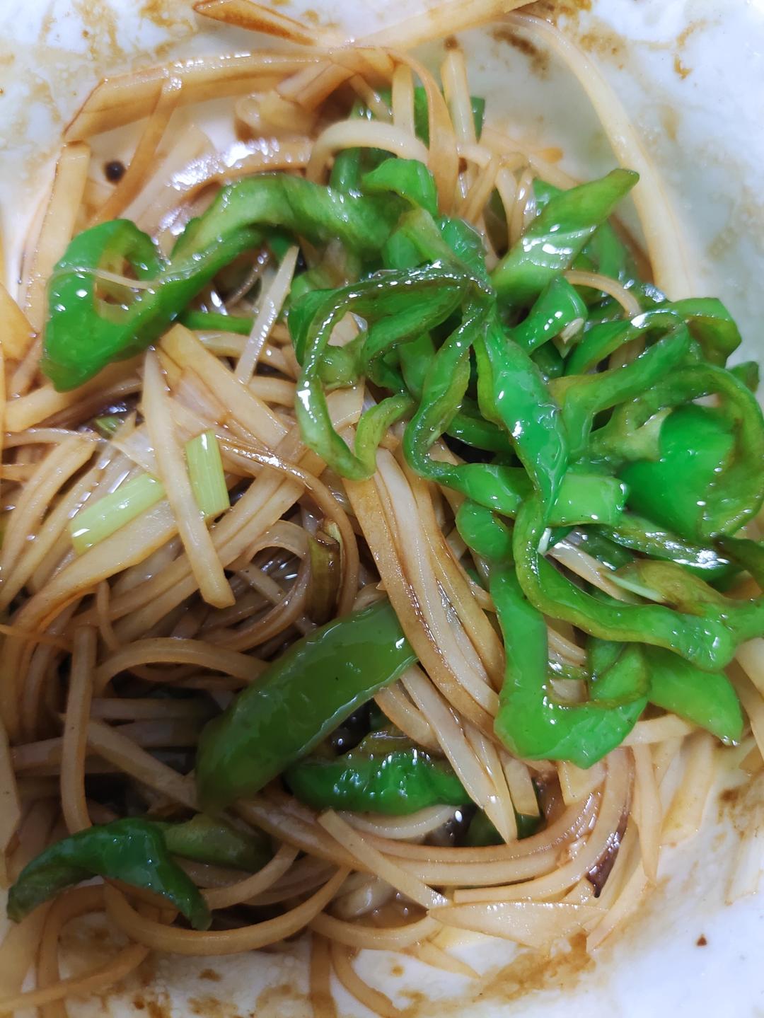 香辣开胃的凉拌土豆丝