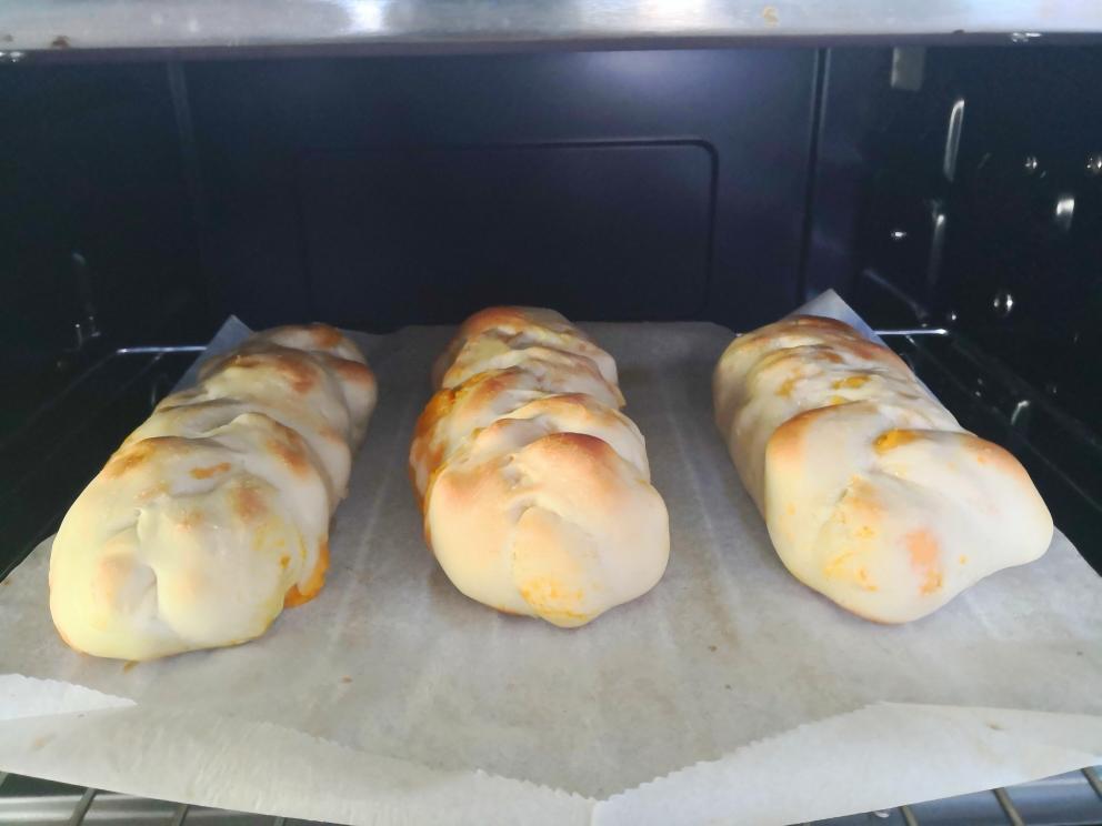 红薯软欧包的做法 步骤15