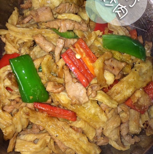 腐竹炒肉