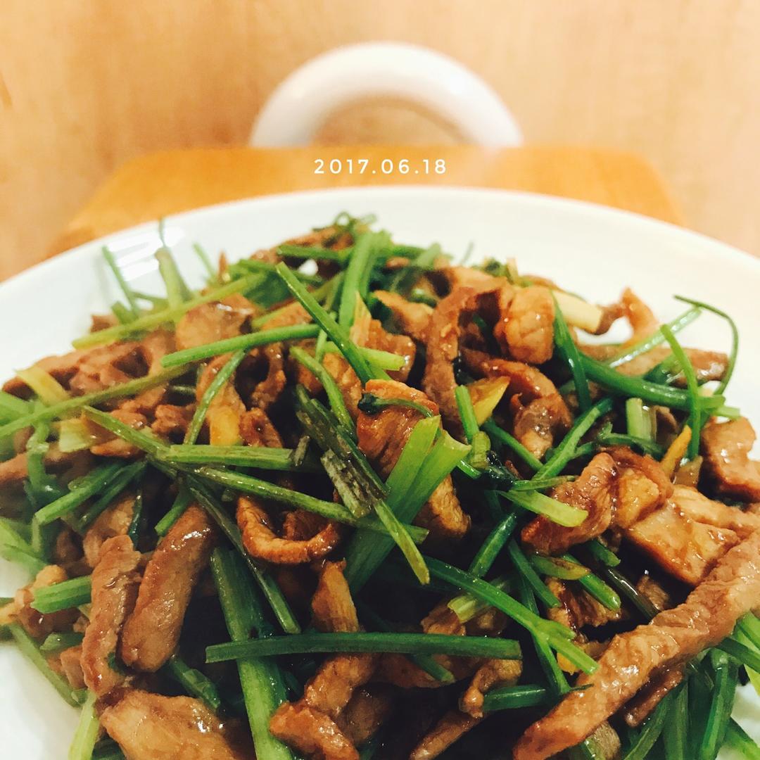 芫爆猪肉丝