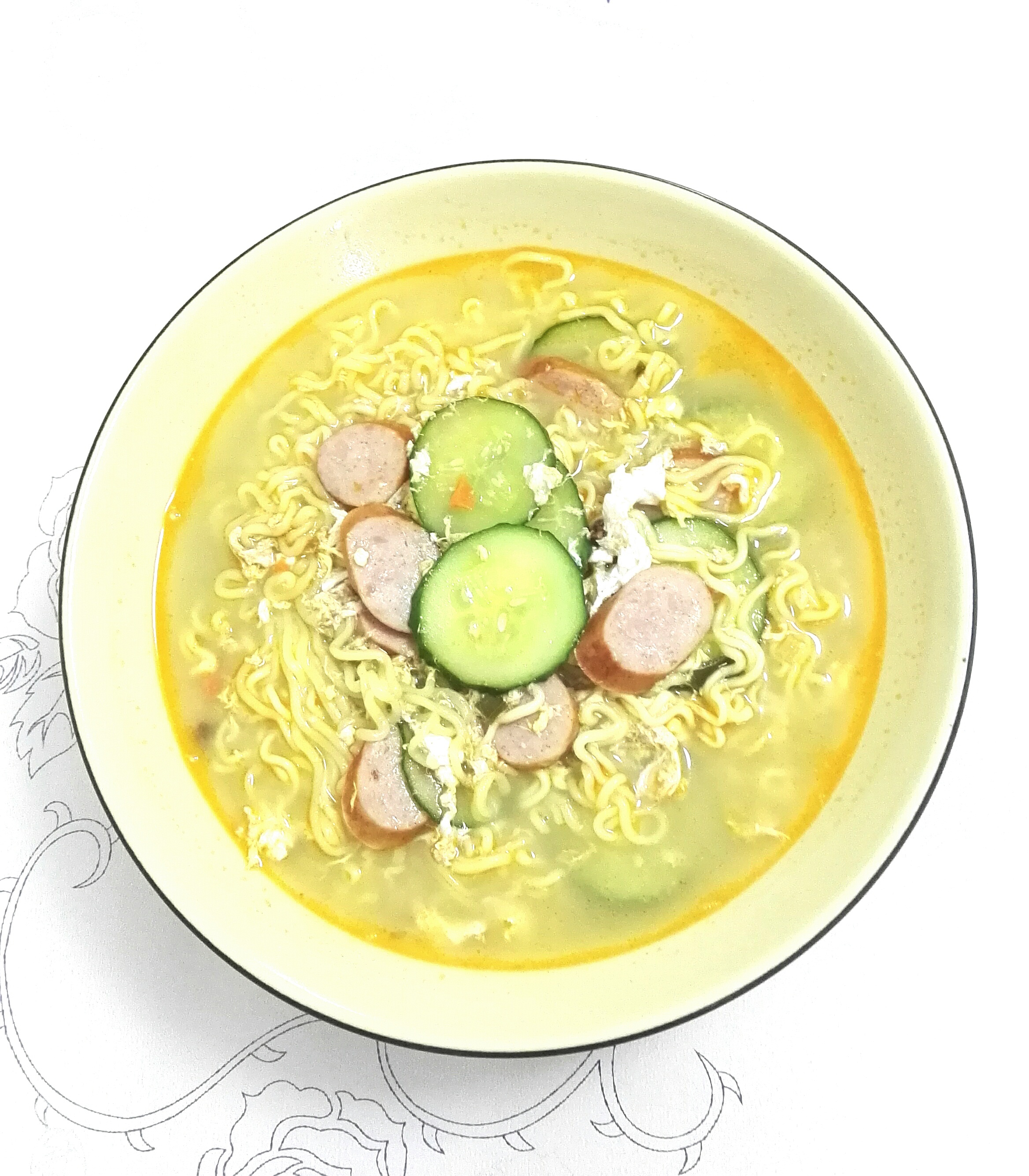 满足食欲的深夜秘密 森系浓香泡面