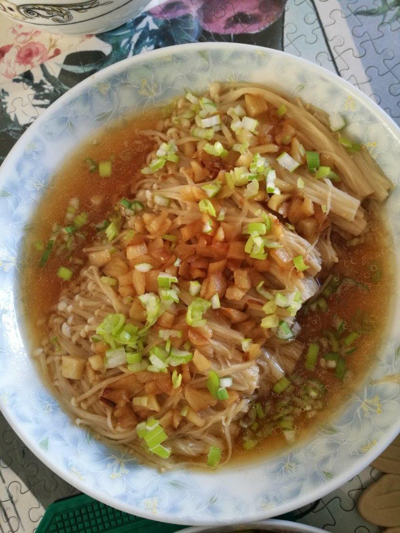 蒜蓉蒸金针菇