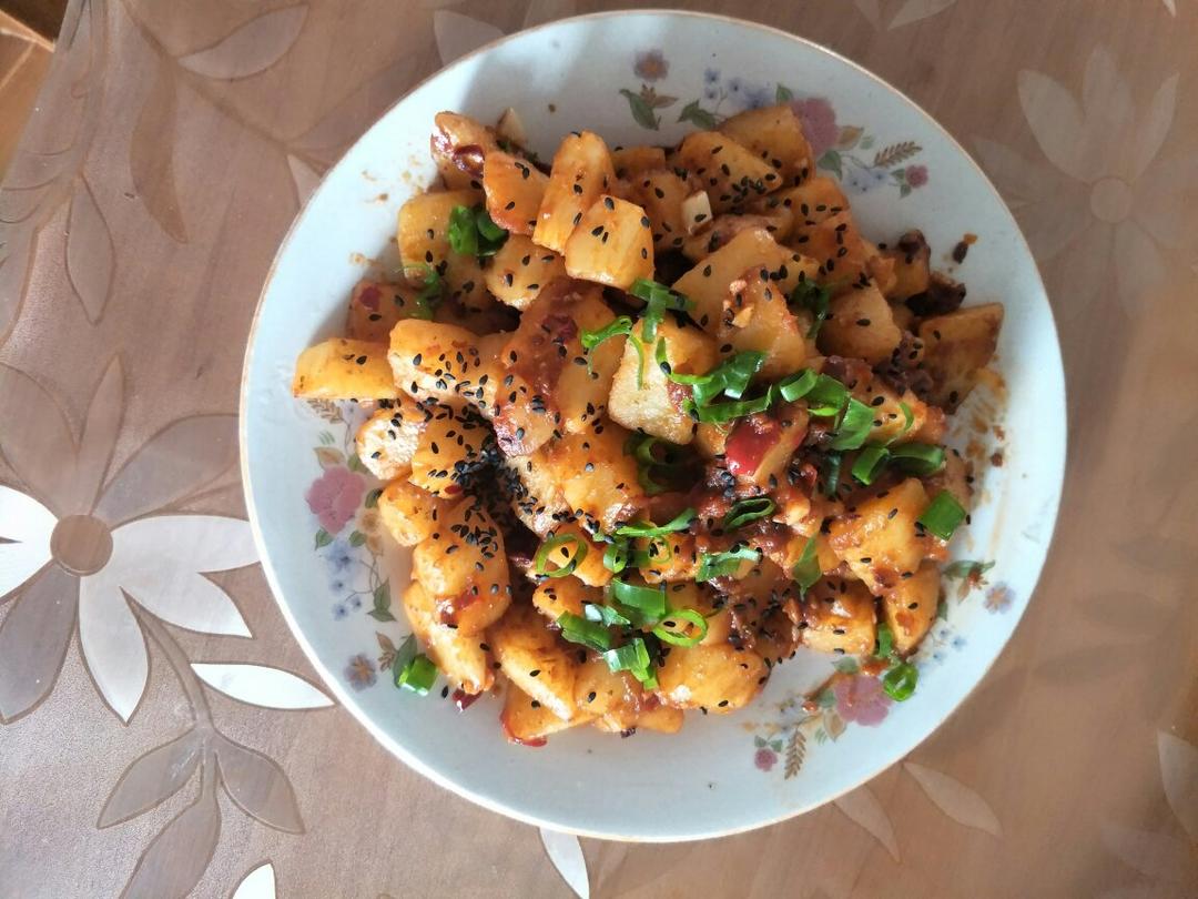 蒜香孜然土豆