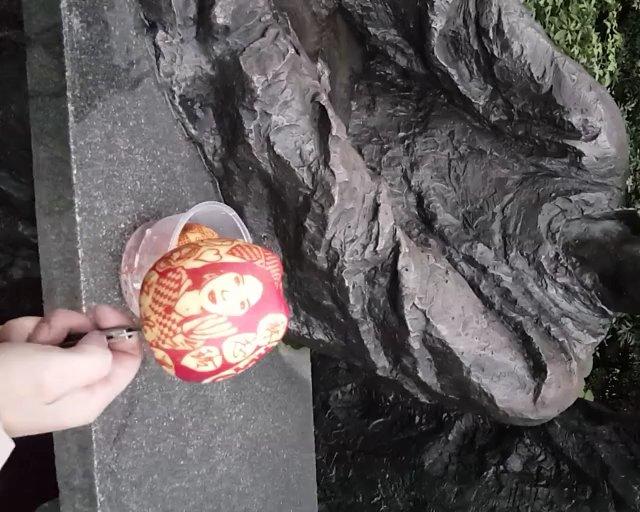 水果雕刻人物肖像
