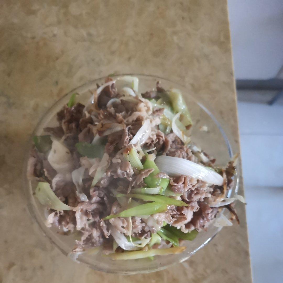 炒了20多年的葱爆羊肉