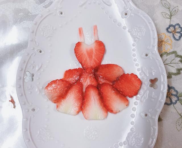 草莓造型芭蕾舞裙 小金鱼 摆盘～快手
