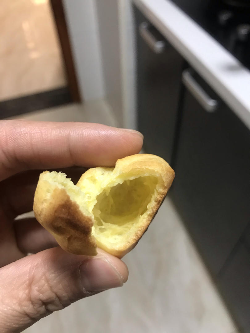 简单易成功的奶油小泡芙做法