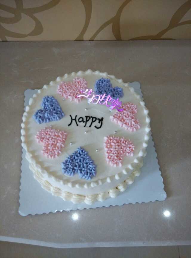 奶油水果装饰蛋糕