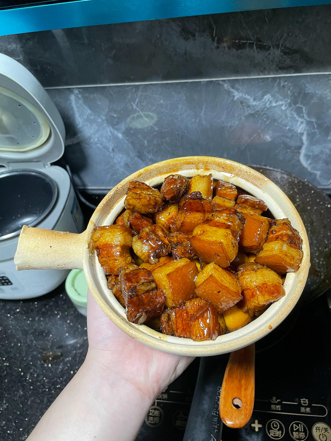 私房红烧肉 垂涎三尺软糯无比