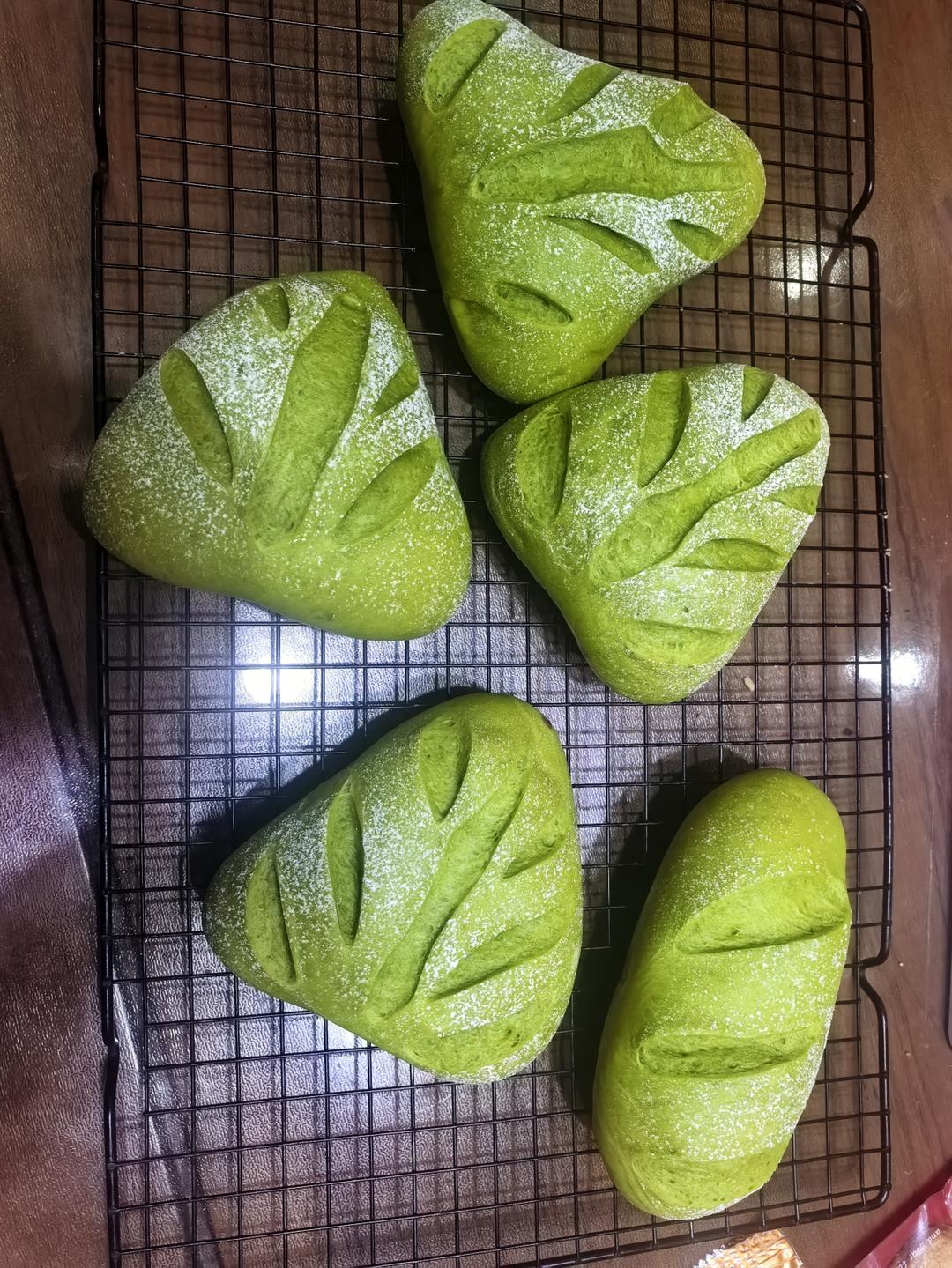 抹茶红豆麻薯欧包