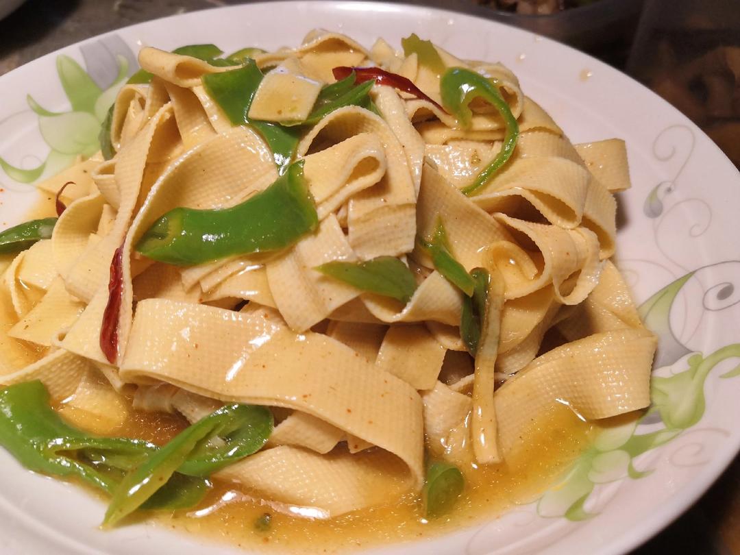 尖椒干豆腐（爆香多汁）