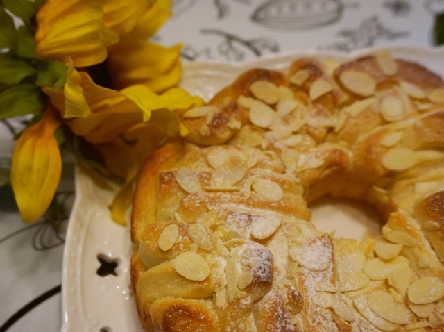 日式香浓炼乳面包