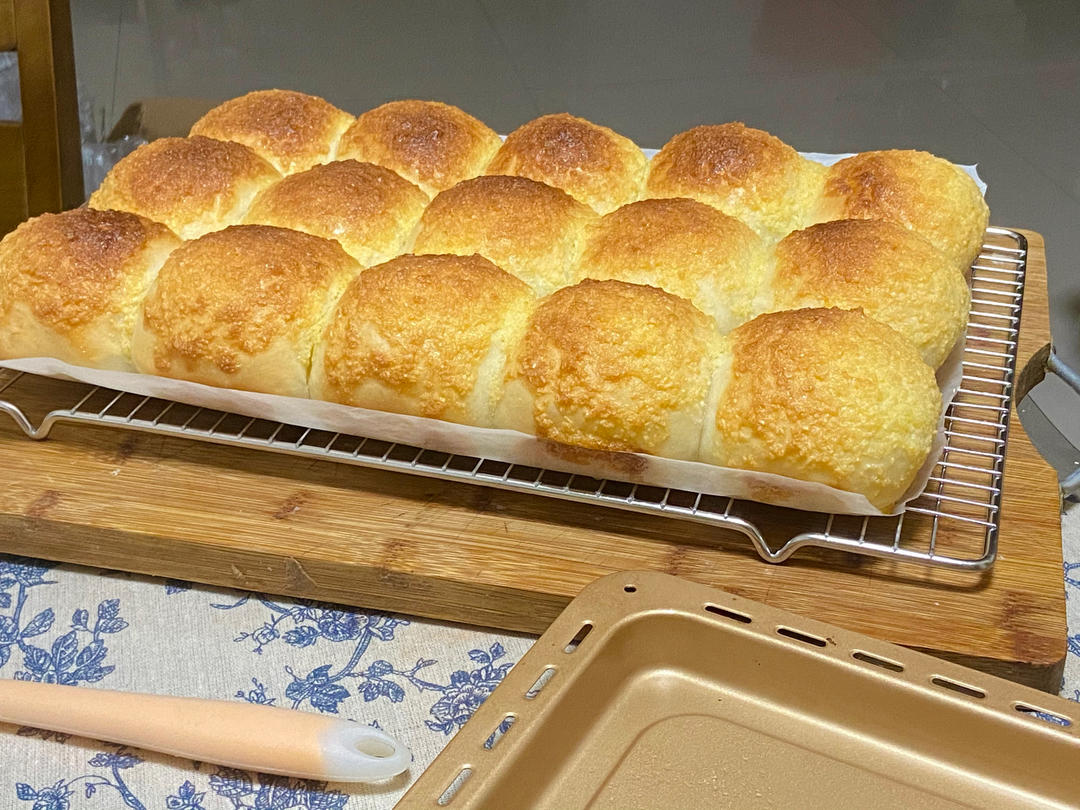 椰蓉餐包（一次发酵，玉米油版，或黄油）