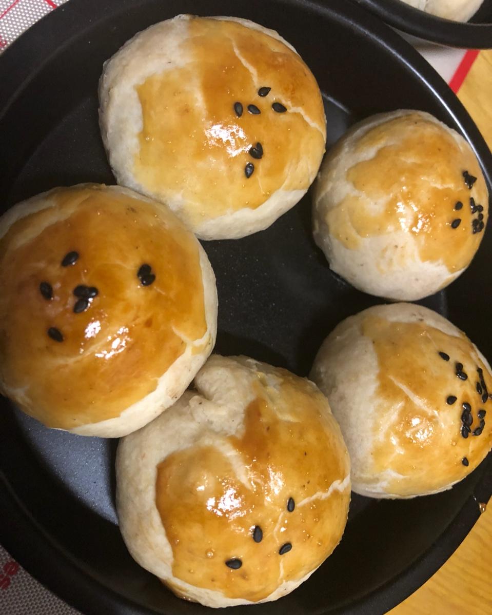 豆沙蛋黄酥