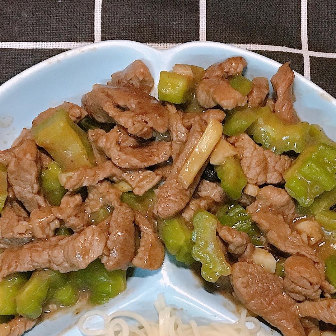 经典粤菜凉瓜牛肉