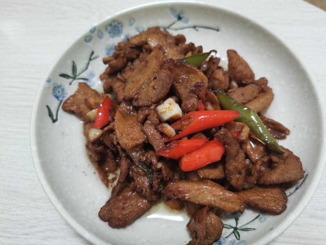 厨师长教你：“小炒肉”的家常做法，家常味很浓郁，先收藏起来