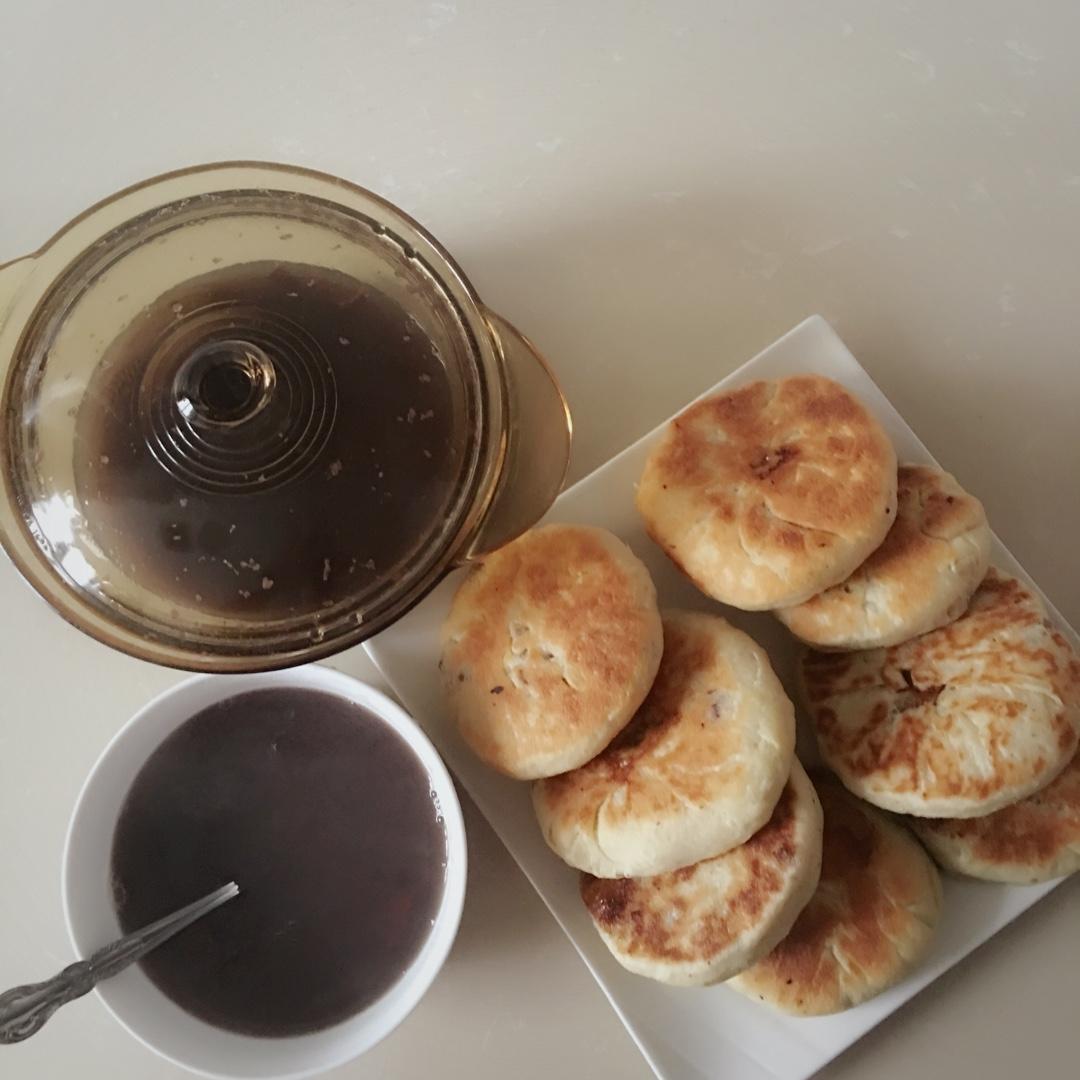 油酥肉火烧 Pork Pie