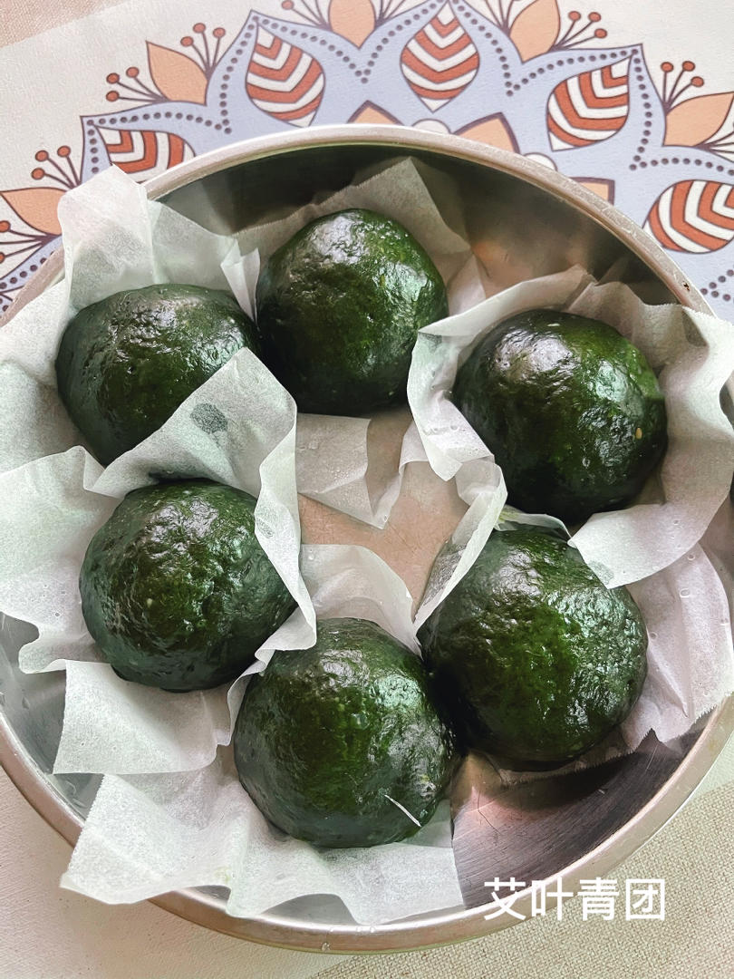 清明必吃的艾草青团