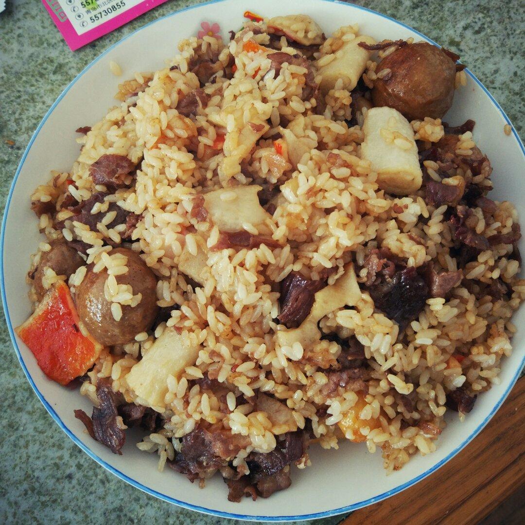 火锅余料炒米饭